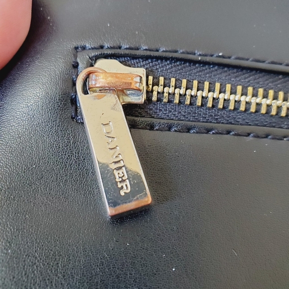 Danier Genuine Leather Python Black Wristlet - Picture 3 of 7